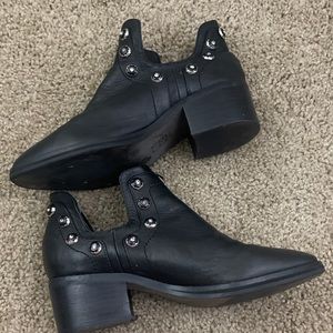 Adorable E8 by Miista Black Rhinestone Booties